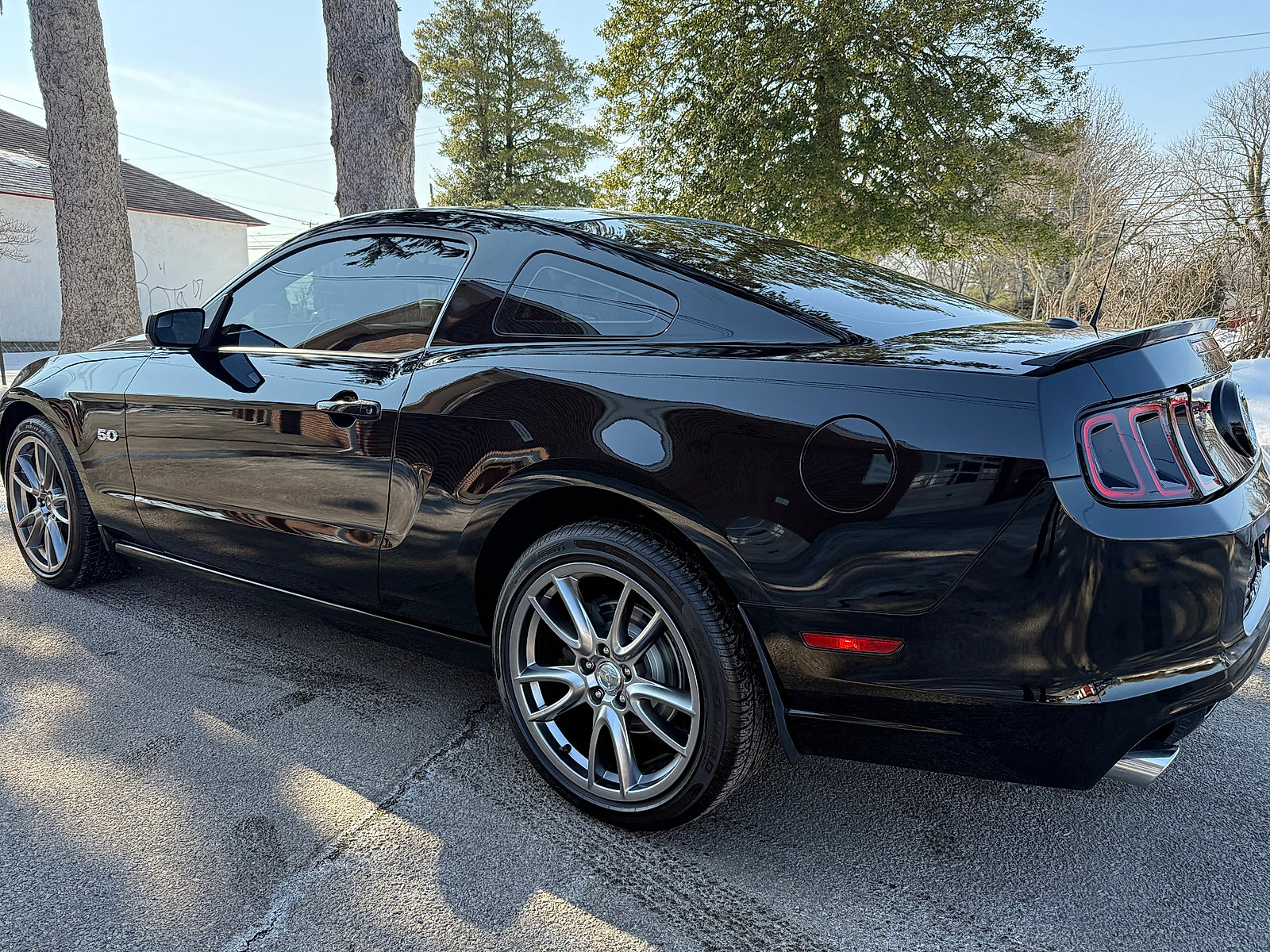 Used 2013 Ford Mustang GT Premium w/ Brembo Brake Pkg image 5