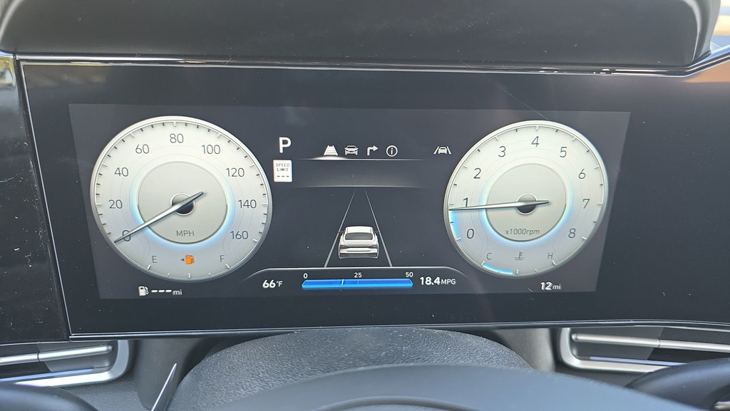 New 2026 Hyundai Elantra Limited FWD image 17