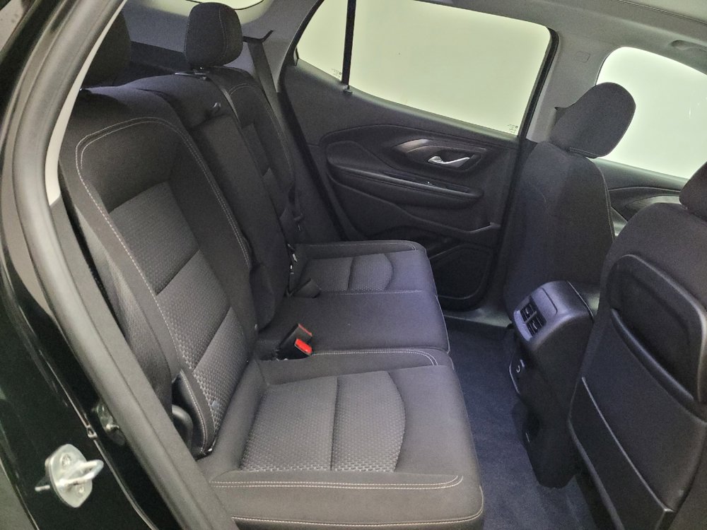 Used 2022 GMC Terrain SLE w/ Driver Convenience Package image 19