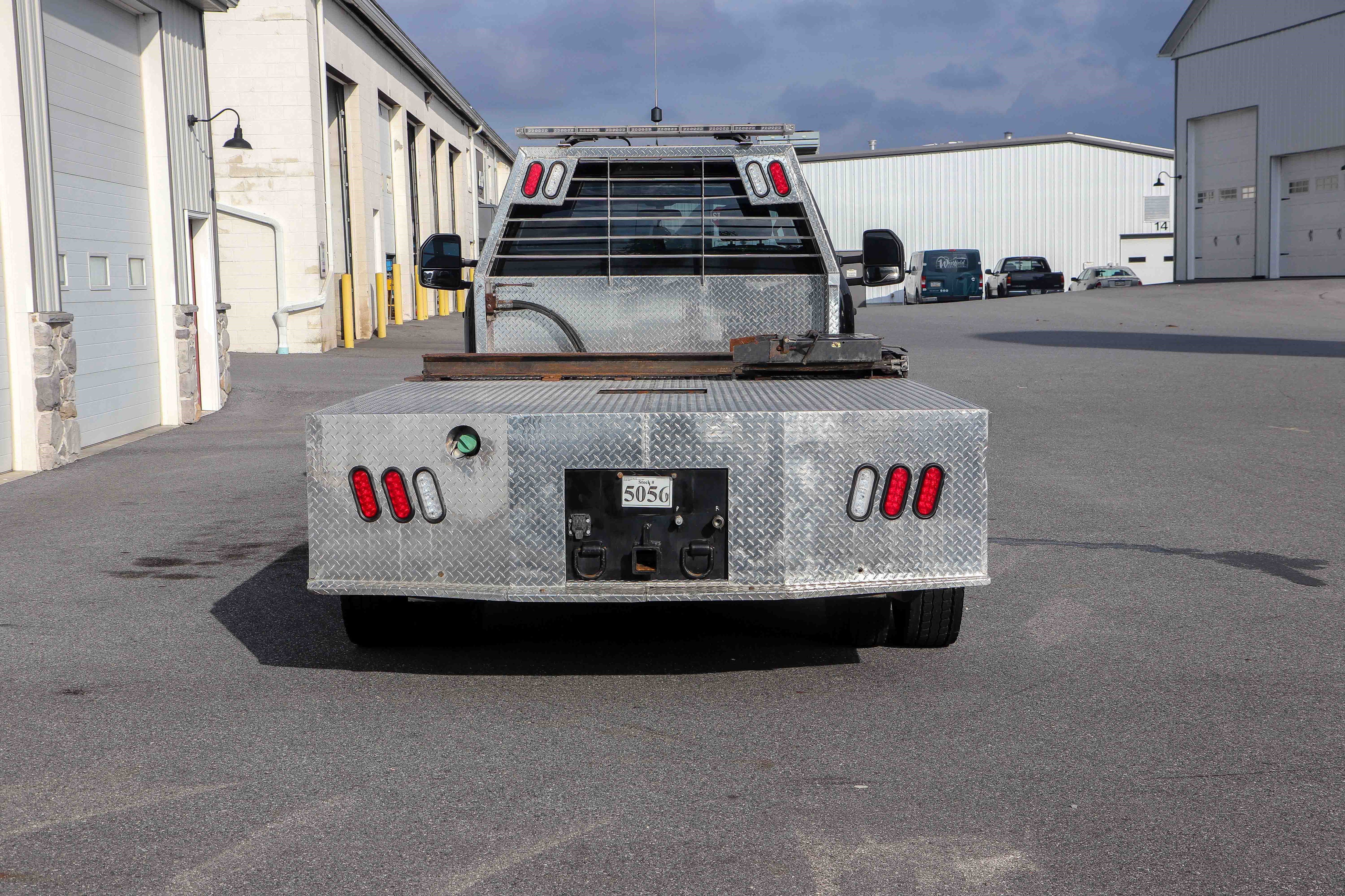 Used 2022 Ford F550 4x4 Regular Cab Super Duty w/ Power Equipment Group image 4