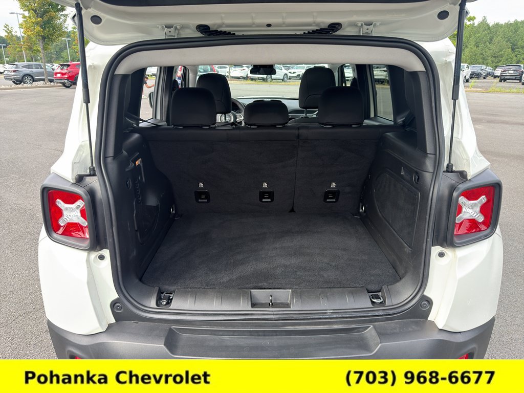 Used 2023 Jeep Renegade Altitude w/ Sun/Sound Group AWD/4WD image 26