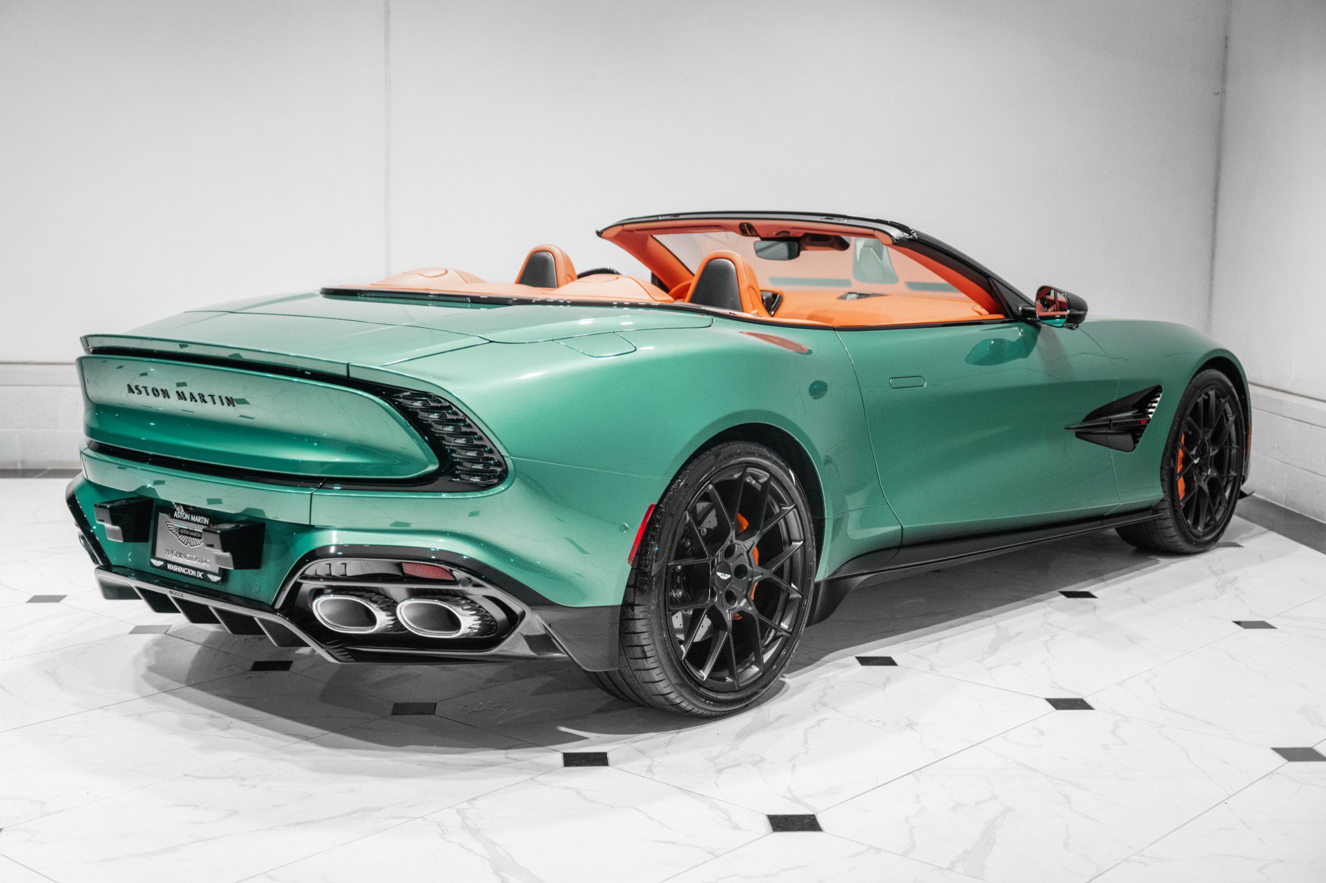 New 2026 Aston Martin Vanquish Convertible image 44