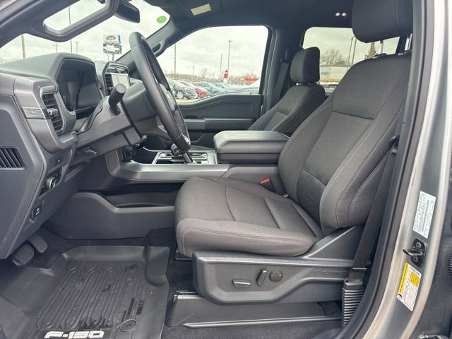 New 2025 Ford F150 XLT w/ Equipment Group 302A MID image 9