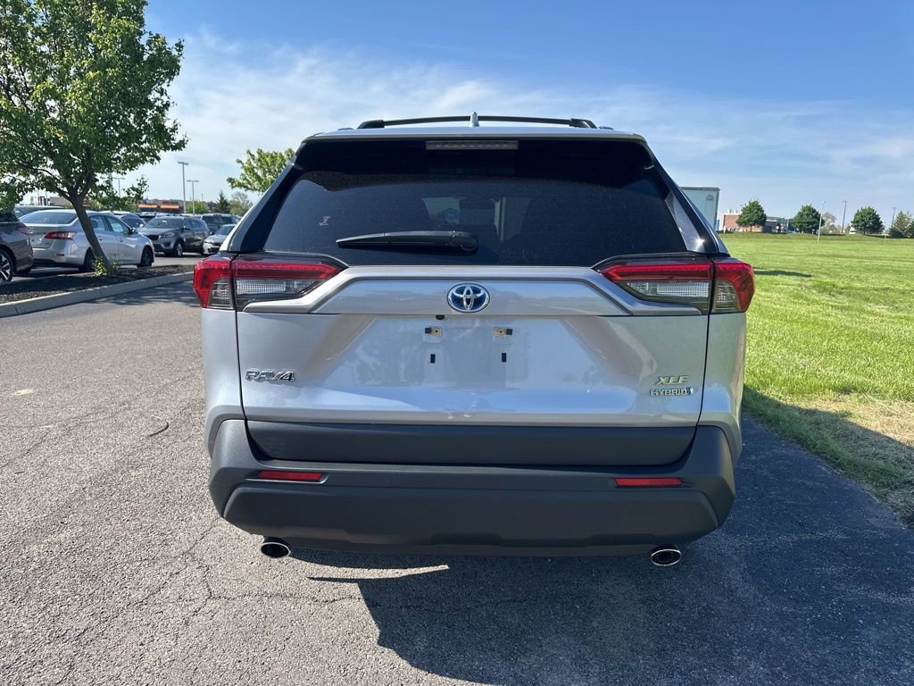 Used 2024 Toyota RAV4 XLE Premium w/ Weather Package AWD/4WD image 10