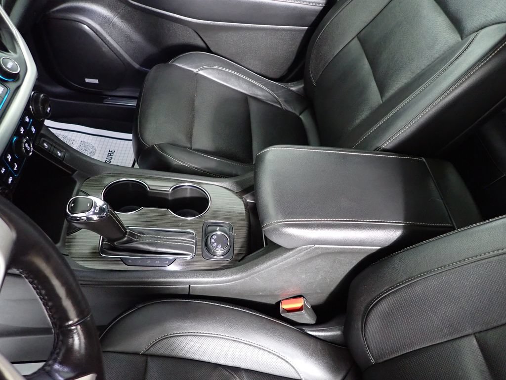 Used 2019 GMC Acadia SLT AWD/4WD image 32