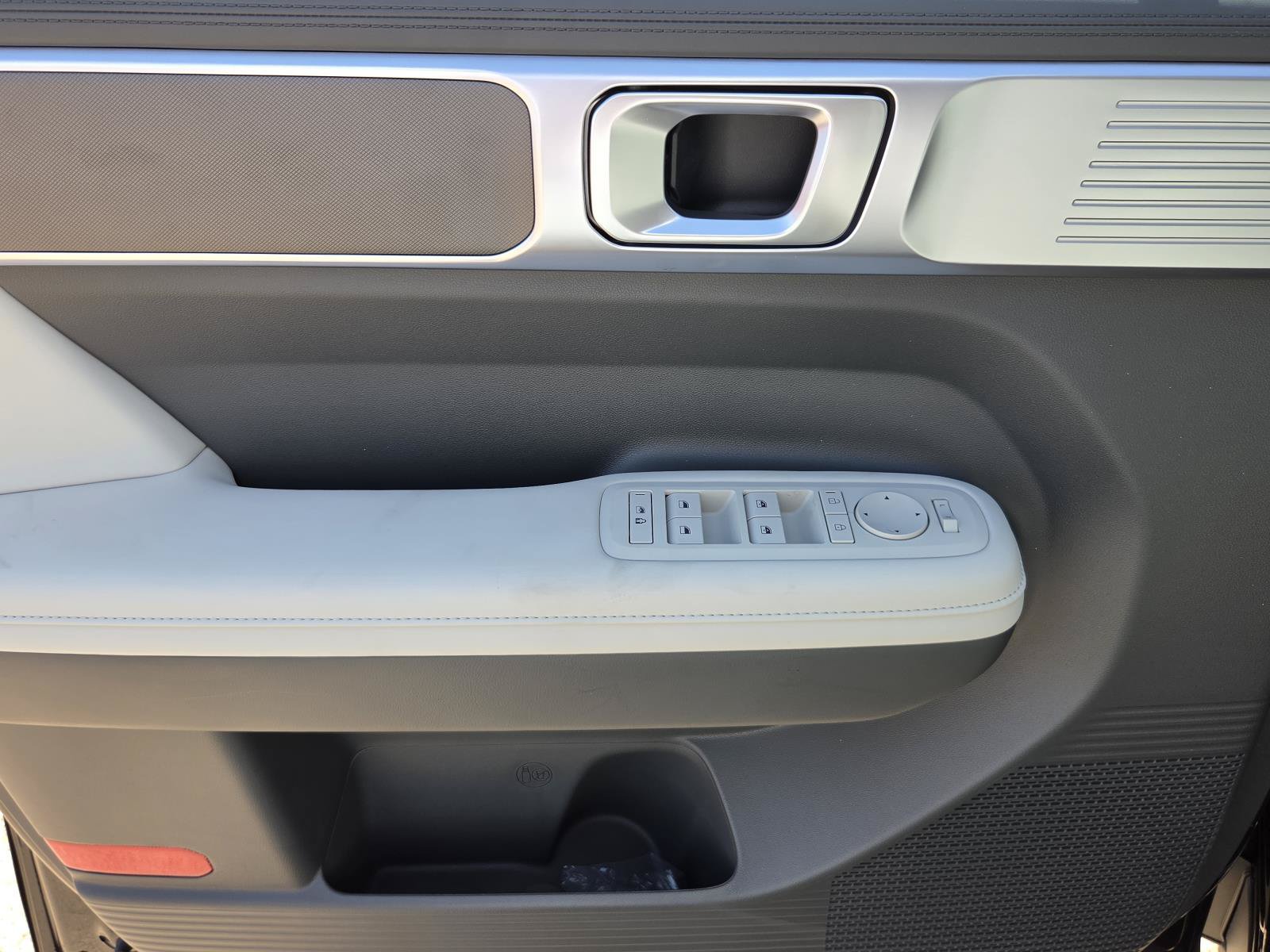 New 2027 Hyundai Santa Fe SEL FWD image 14