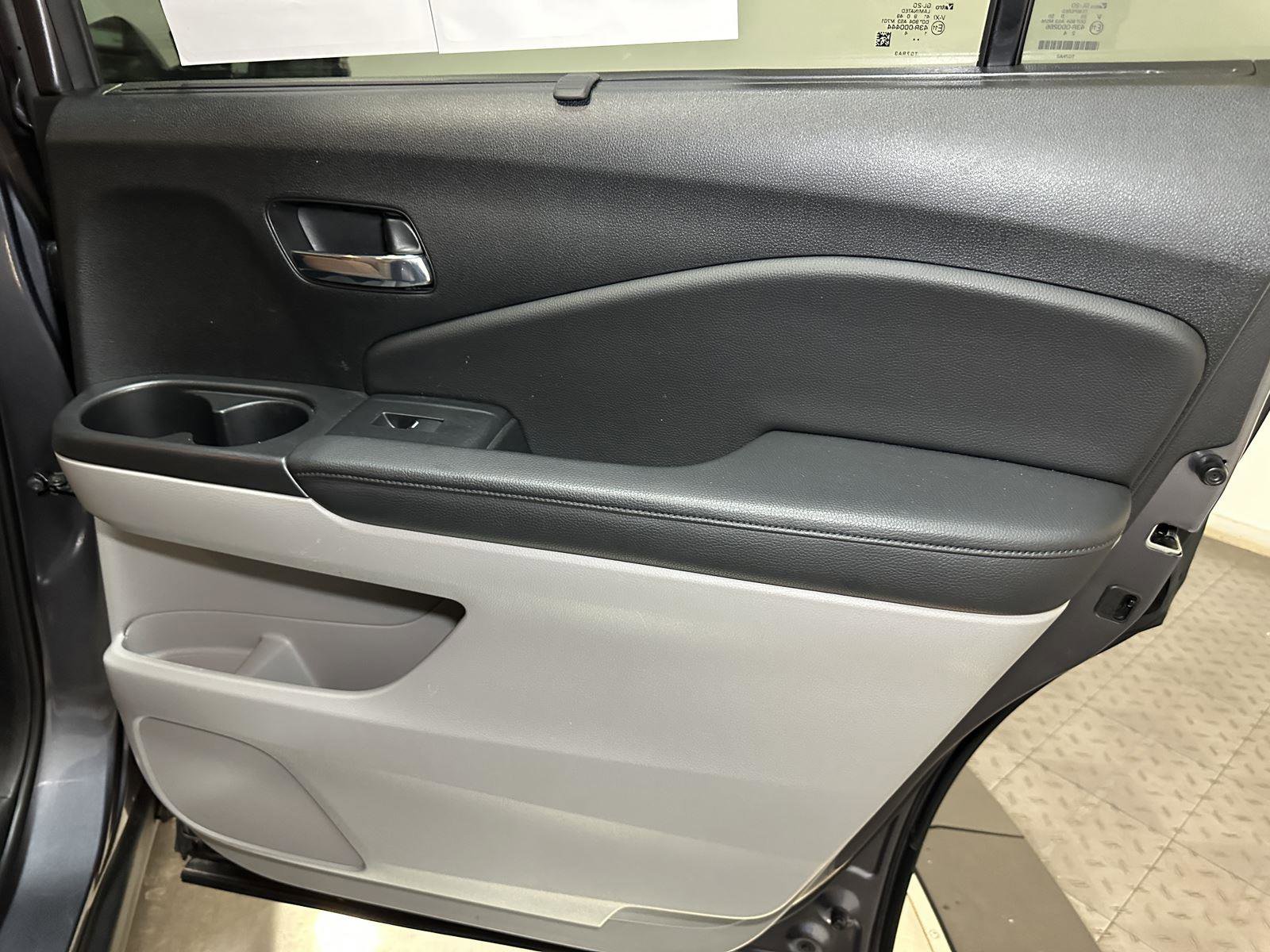 Used 2021 Honda Pilot Touring image 34