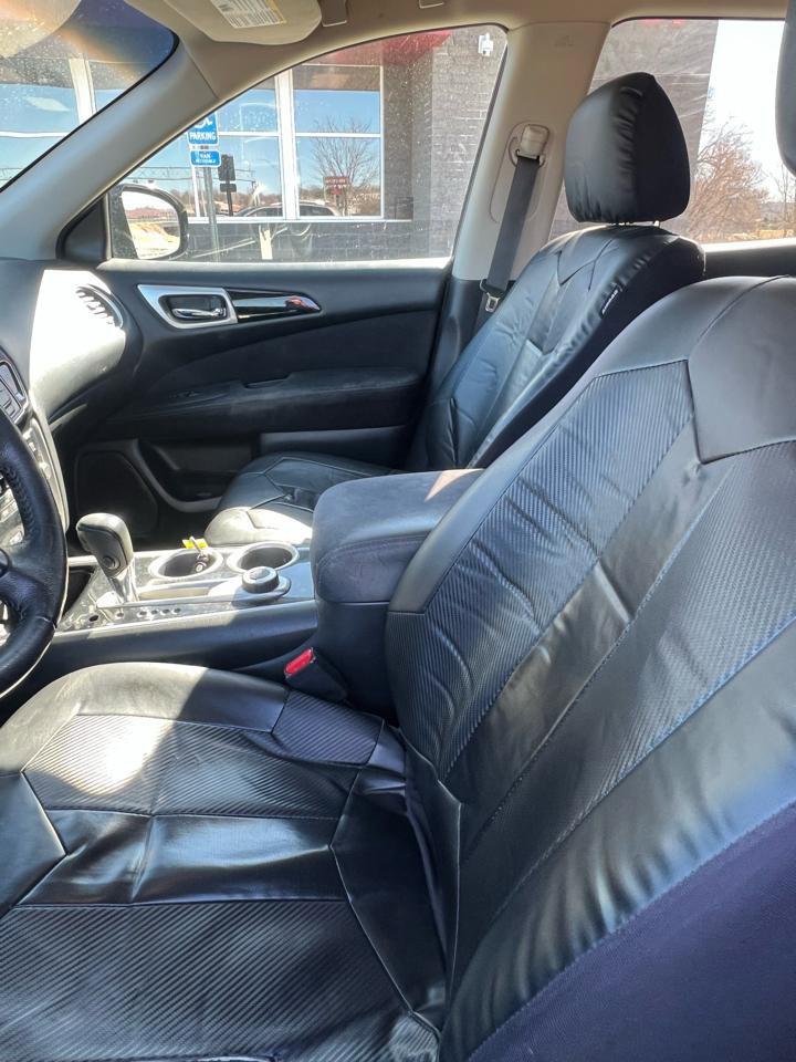 Used 2013 Nissan Pathfinder SV image 12