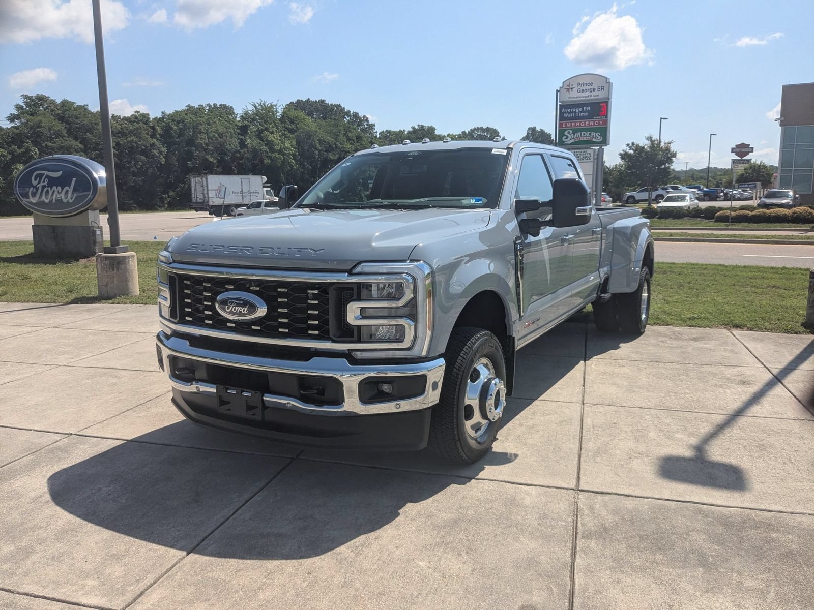 New 2026 Ford F350 Lariat w/ Lariat Ultimate Package AWD/4WD image 7