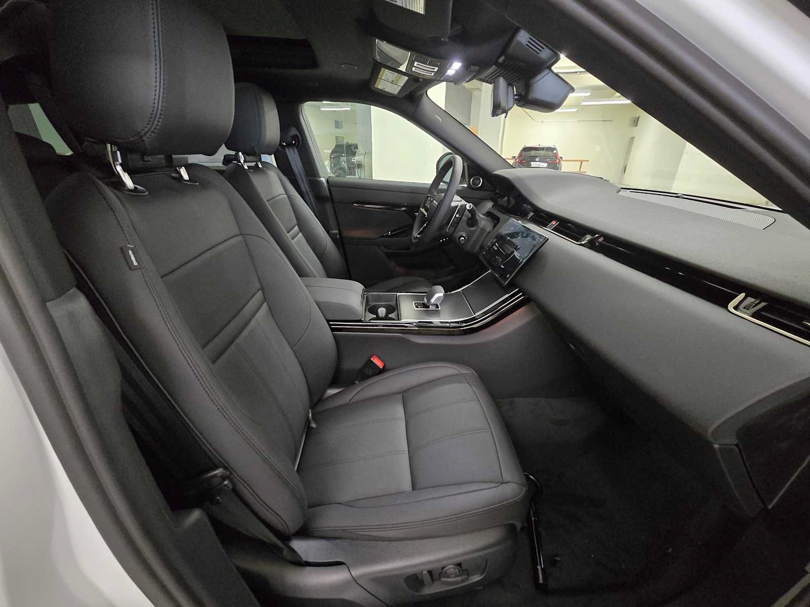 New 2026 Land Rover Range Rover Evoque S AWD/4WD image 11