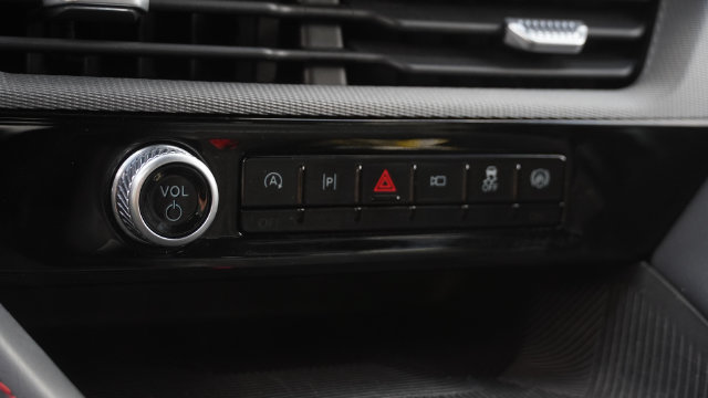 Used 2025 Ford Explorer ST-Line w/ ST-Line Street Pack AWD/4WD image 26