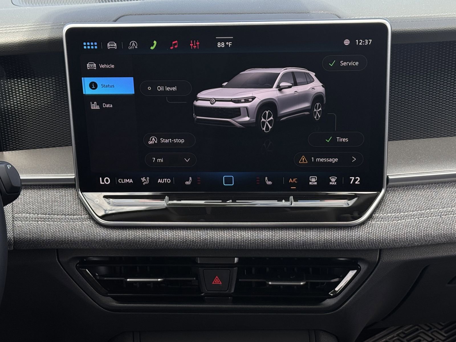 New 2026 Volkswagen Tiguan S FWD image 17