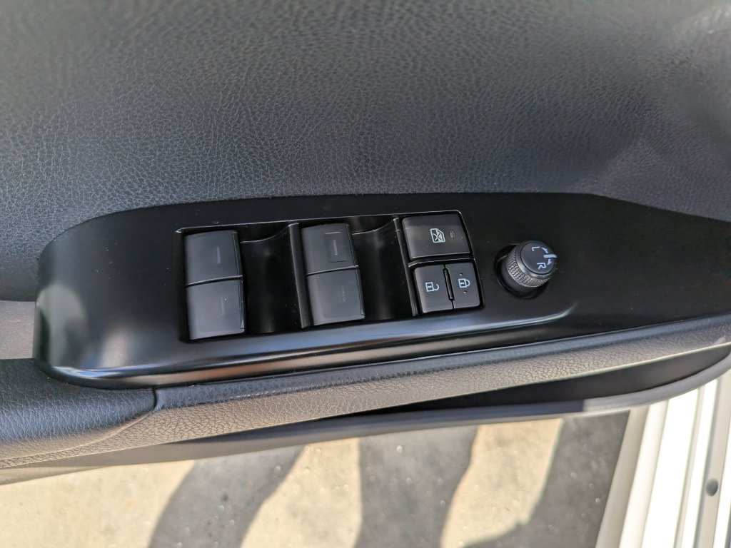 Used 2026 Toyota Camry SE FWD image 20