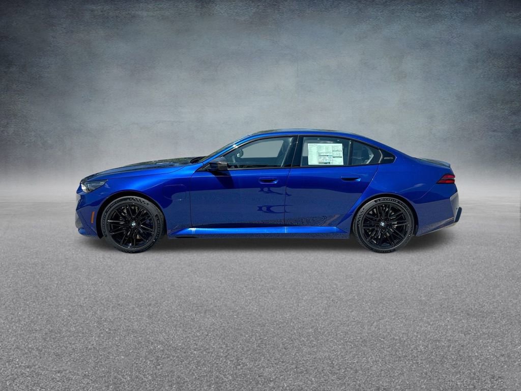 New 2026 BMW M5 w/ Carbon Package image 5