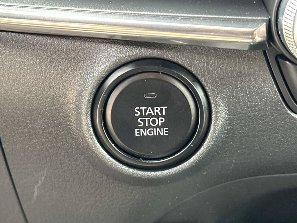 Used 2024 MAZDA MAZDA3 s FWD image 19
