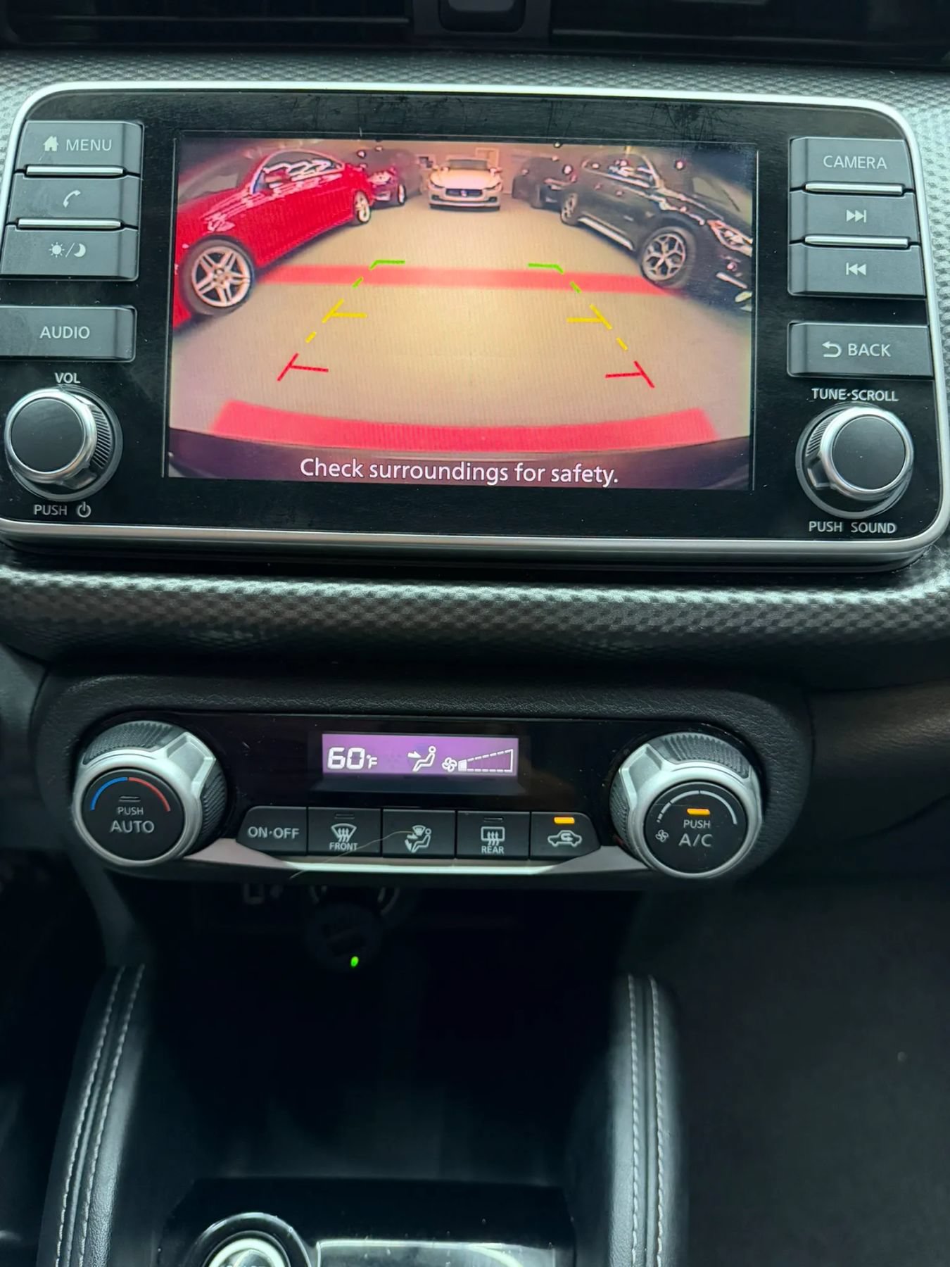Used 2018 Nissan Kicks SV FWD image 21