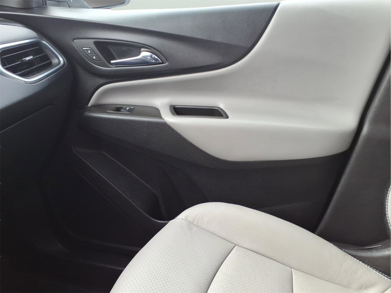 Certified 2023 Chevrolet Equinox LT w/ Driver Convenience Package AWD/4WD image 28