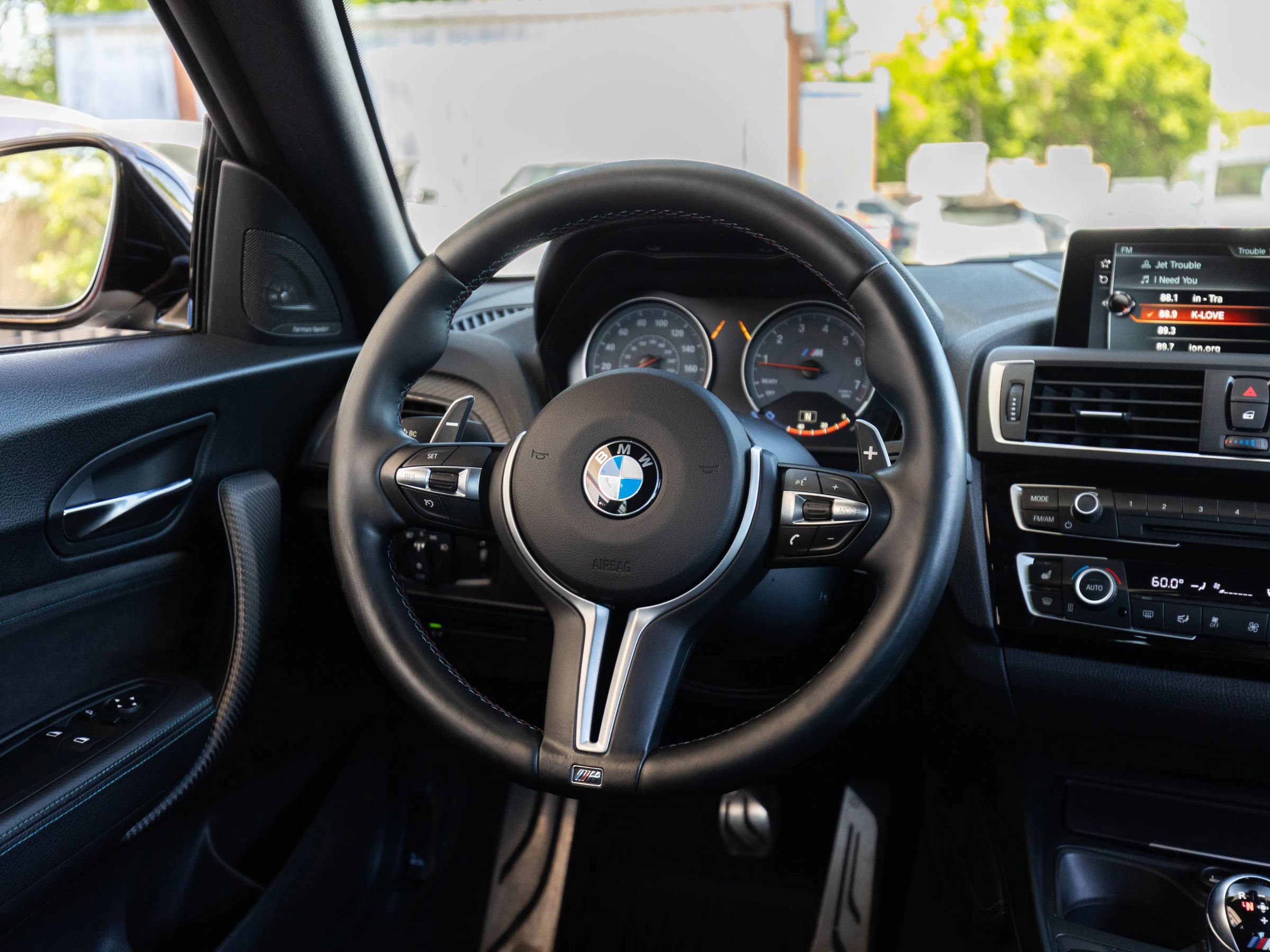 Used 2017 BMW M2 RWD image 30