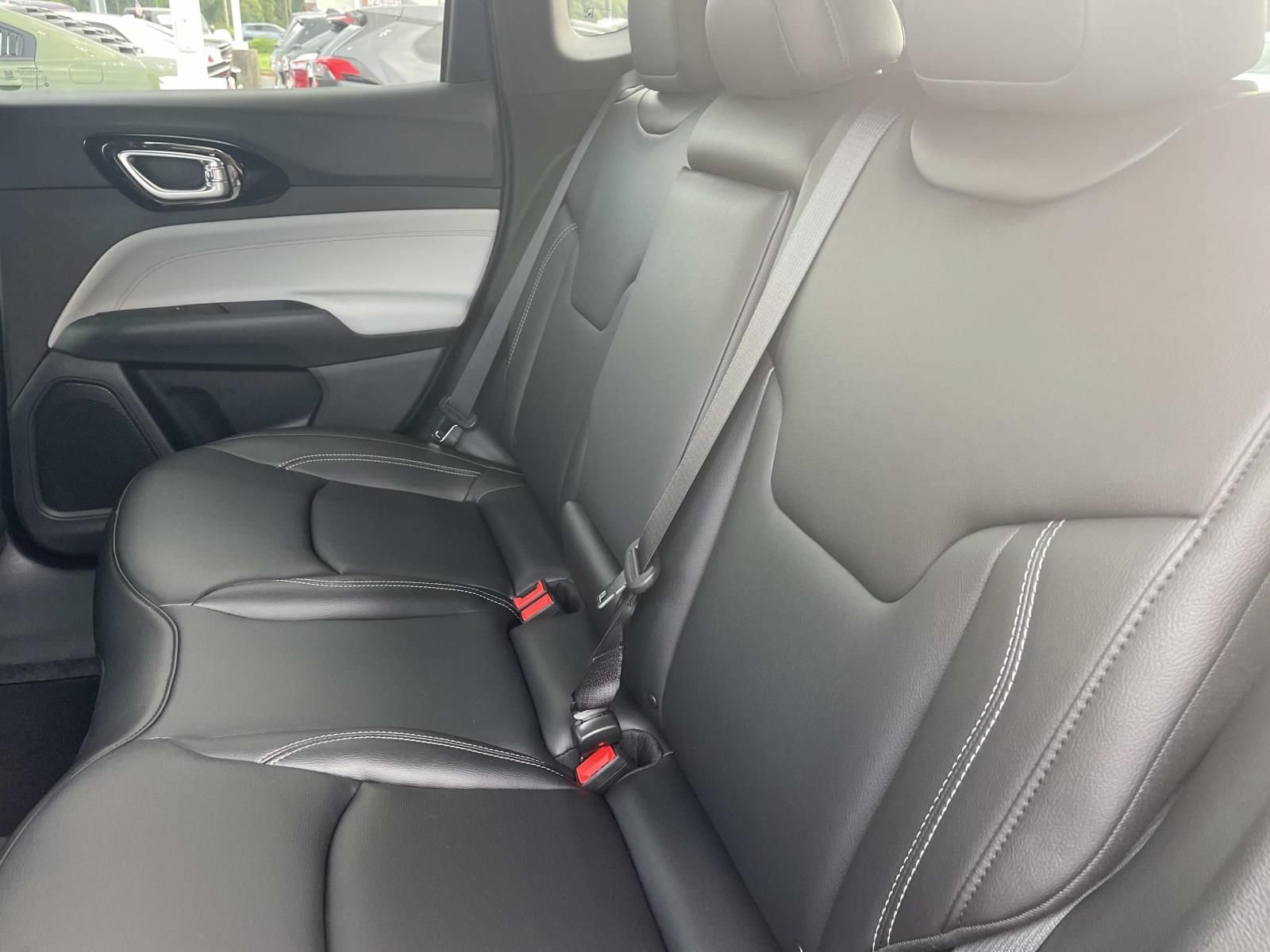 New 2026 Jeep Compass Limited AWD/4WD image 11