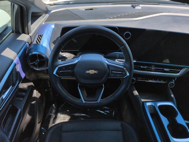 Used 2024 Chevrolet Equinox EV LT FWD image 15