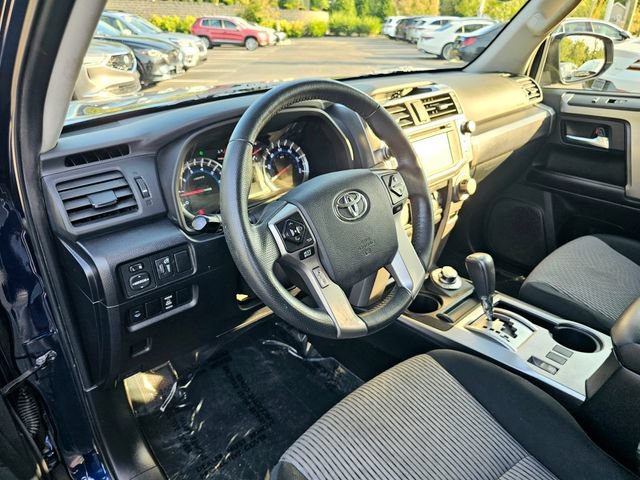 Used 2019 Toyota 4Runner SR5 AWD/4WD image 13