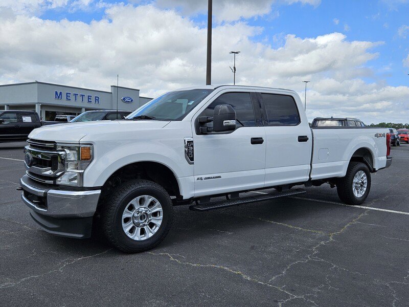 Used 2021 Ford F350 XLT image 3
