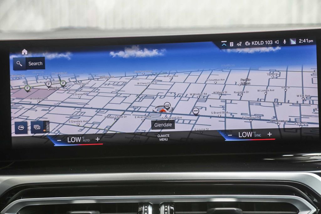 Used 2024 BMW 230i Coupe w/ Premium Package RWD image 12