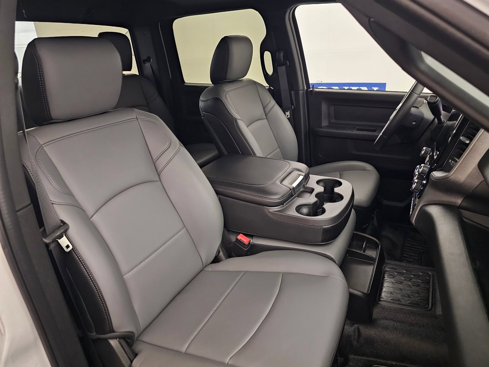 New 2026 RAM 5500 Tradesman AWD/4WD image 22