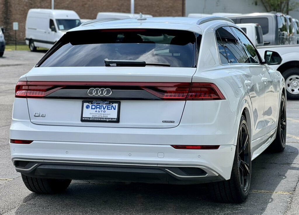 Used 2022 Audi Q8 Prestige w/ Prestige Package AWD/4WD image 5