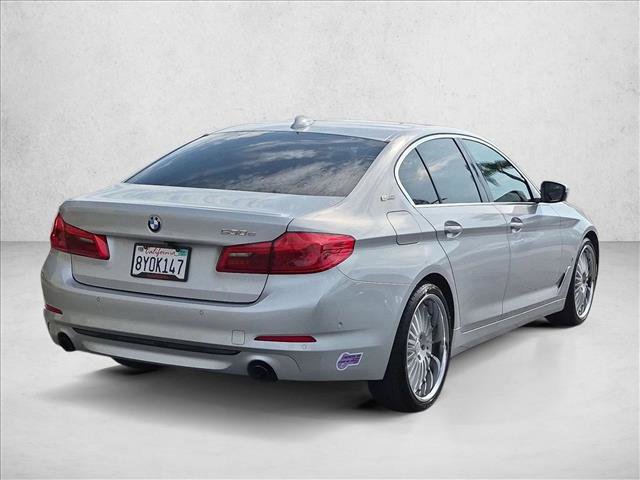 Used 2019 BMW 530e w/ Convenience Package RWD image 5