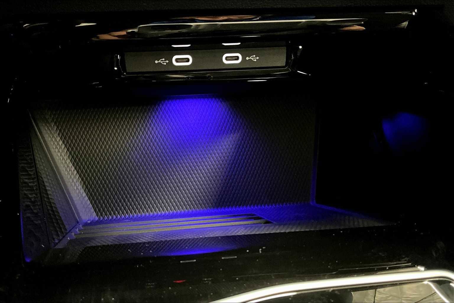 New 2025 Volkswagen GTI SE image 21