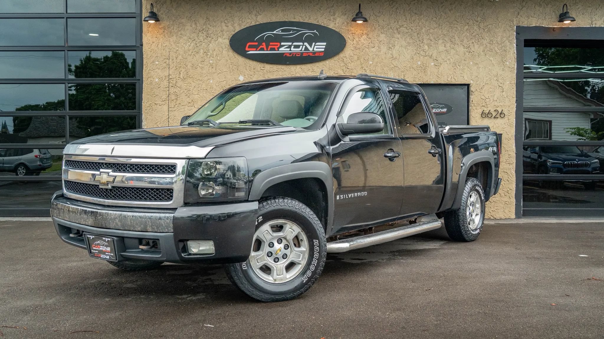 Used 2007 Chevrolet Silverado 1500 LTZ w/ Safety Package AWD/4WD image 9