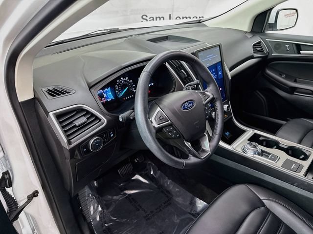 Certified 2024 Ford Edge SEL w/ Convenience Package AWD/4WD image 9