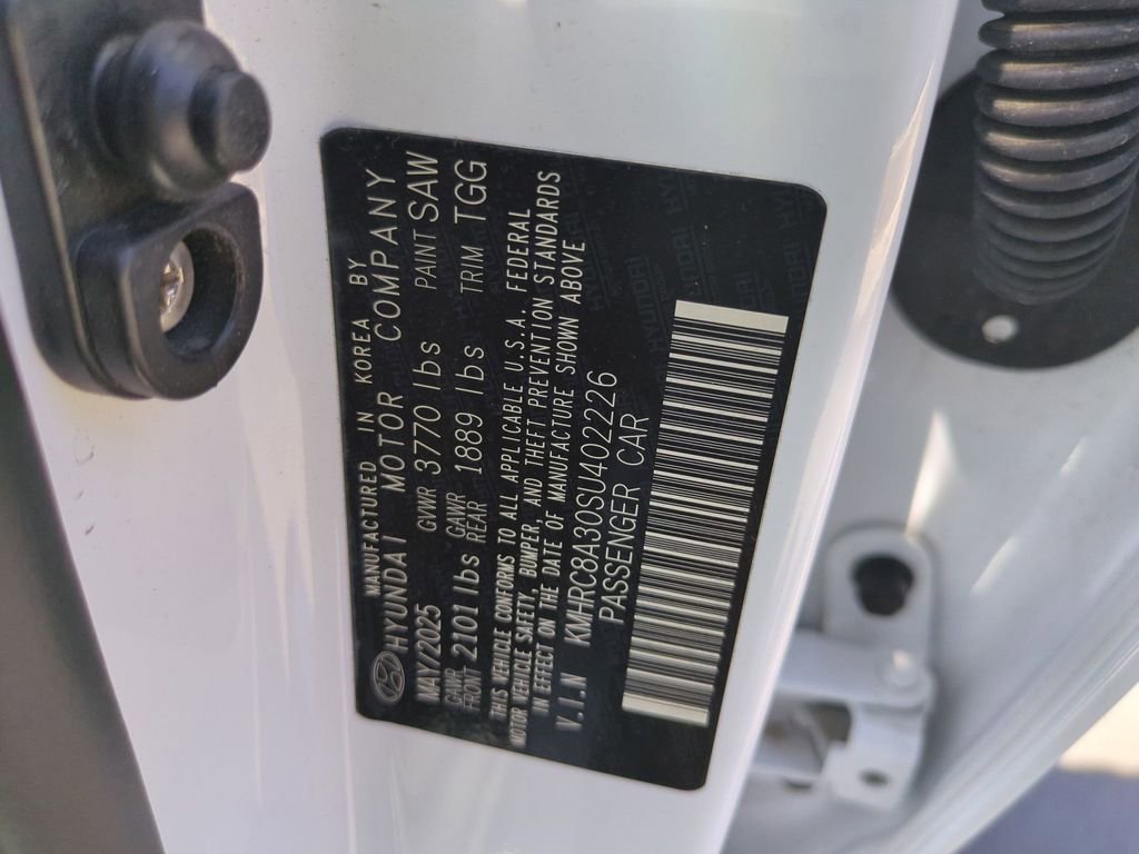 Used 2025 Hyundai Venue SEL FWD image 34