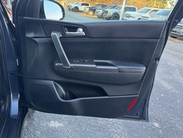 Used 2022 Kia Sportage LX w/ LX FWD Value Edition Package image 10