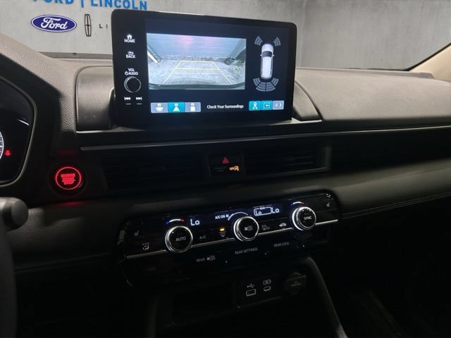 Used 2025 Honda Pilot EX-L image 18