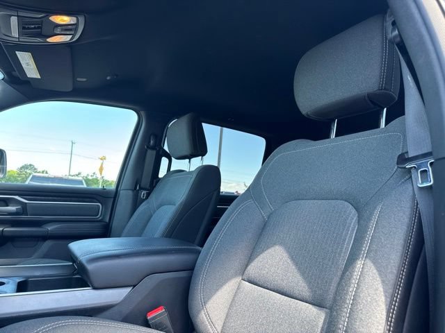 Used 2022 RAM 1500 Big Horn AWD/4WD image 16