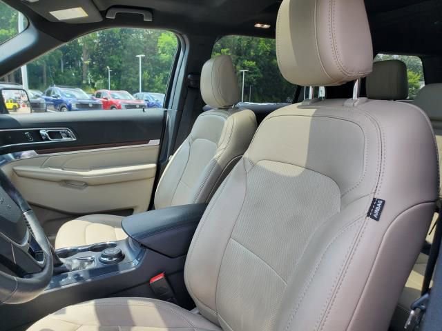 Used 1999 Chevrolet Corvette Convertible w/ Memory Pkg image 36