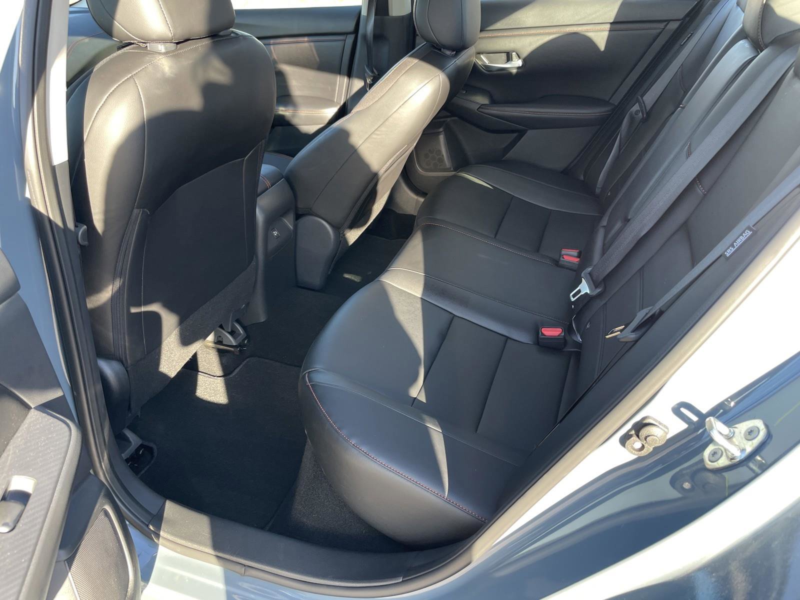 Used 2024 Nissan Sentra SR w/ SR Premium Package image 22