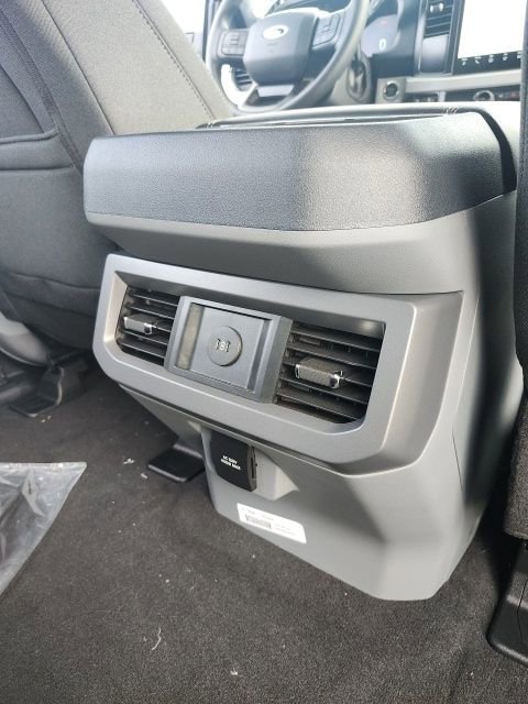 New 2026 Ford F350 XLT image 28