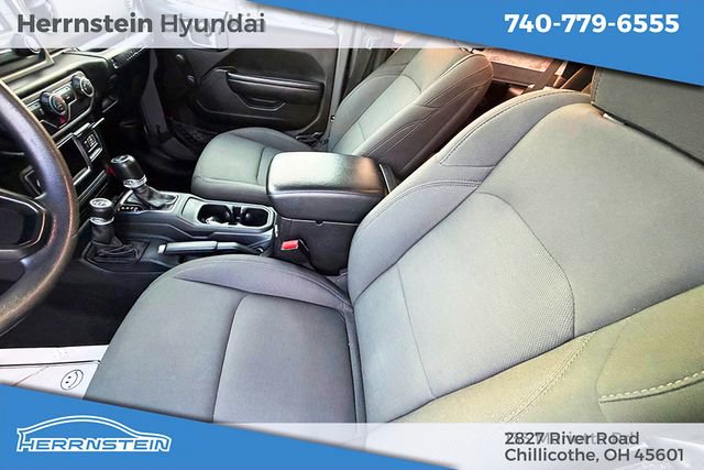 Used 2021 Jeep Wrangler Sport AWD/4WD image 13