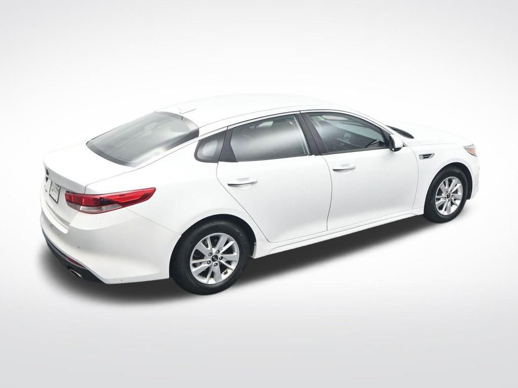 Used 2018 Kia Optima LX image 28