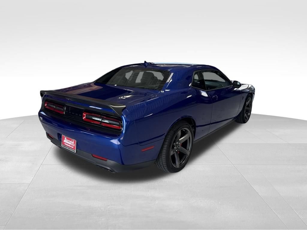 Used 2022 Dodge Challenger SRT Hellcat w/ Plus Package RWD image 5