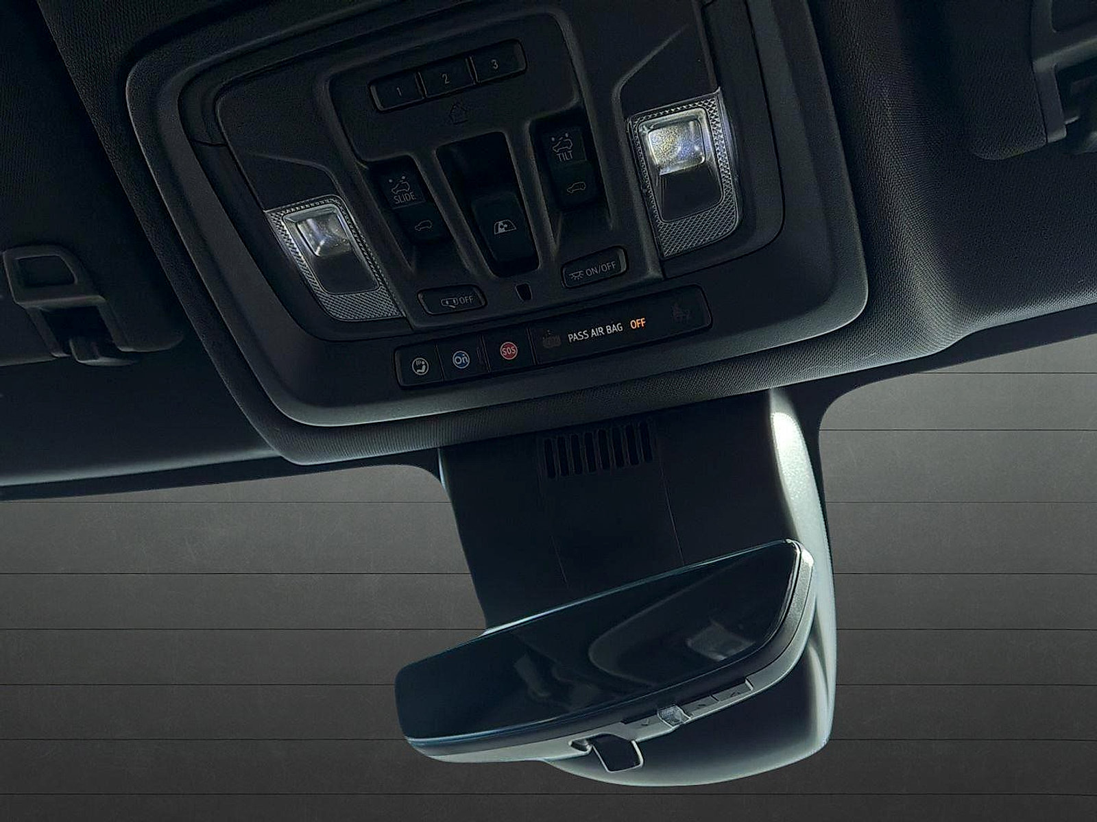 Used 2022 Chevrolet Silverado 1500 High Country w/ High Country Premium Package AWD/4WD image 18