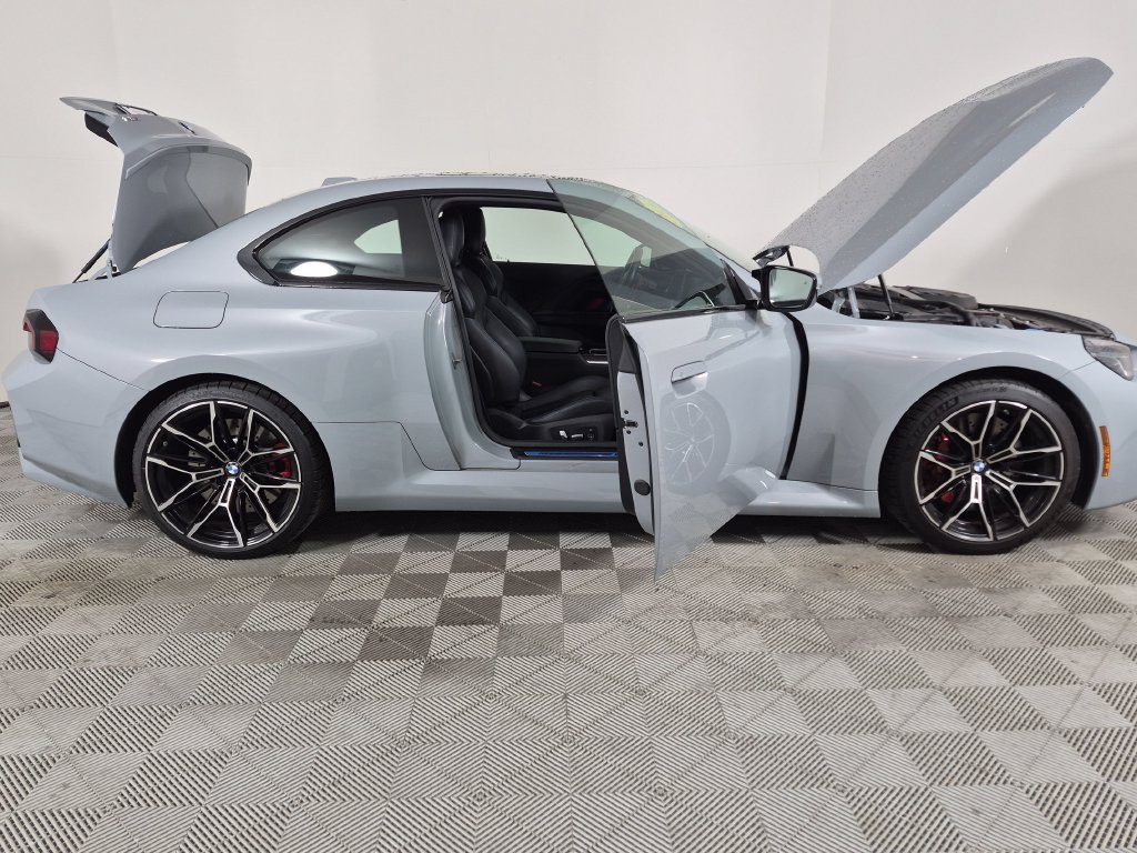 Used 2024 BMW M2 w/ Lighting Package RWD image 9