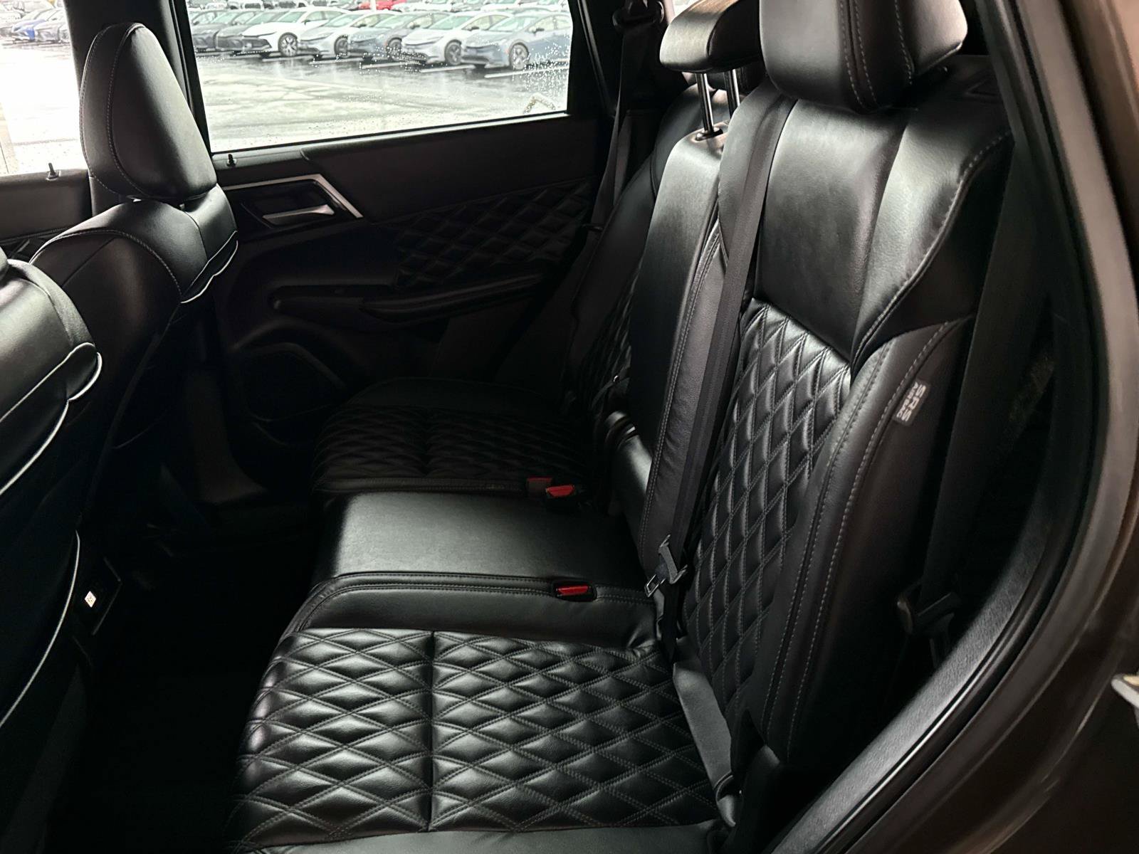 Used 2022 Mitsubishi Outlander SEL FWD image 14