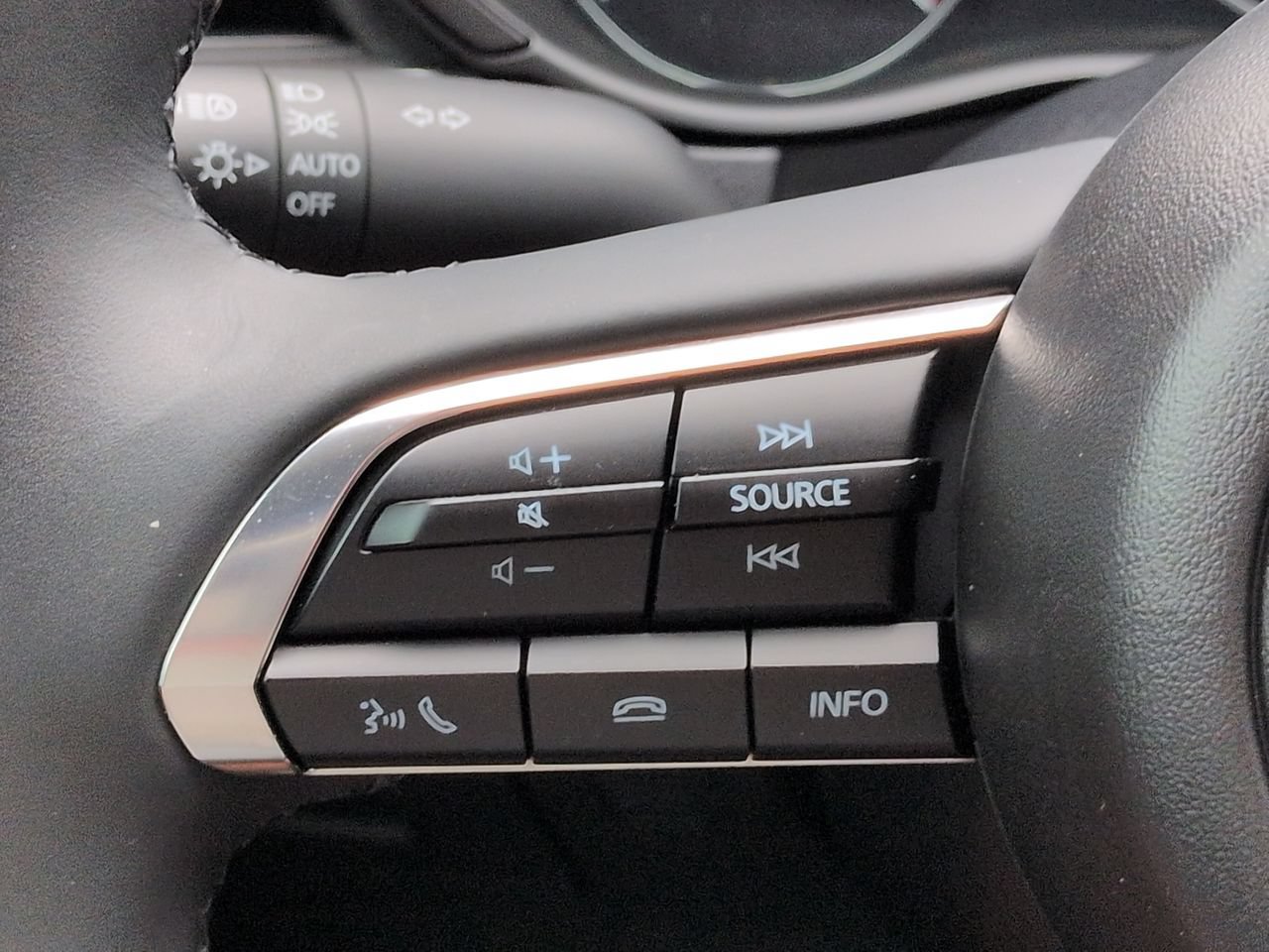 Used 2024 MAZDA CX-30 AWD 2.5 S w/ Select Sport Pkg image 25