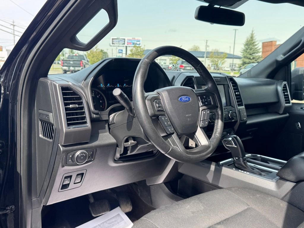 Used 2020 Ford F150 XLT w/ Equipment Group 302A Luxury AWD/4WD image 13