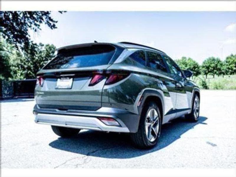 New 2025 Hyundai Tucson SEL image 4