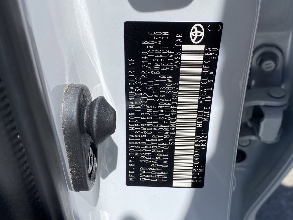 Certified 2023 Toyota Corolla LE w/ Carpet Mat Package (TMS) FWD image 15